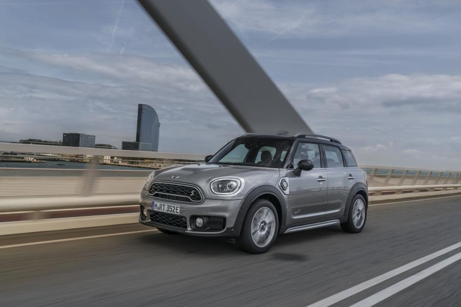  Mini Cooper S E Countryman ALL4 (F60) 2017 года  (WW) (фото 170 из 173)